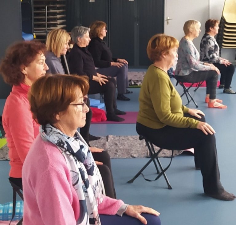 Méditation guidée axée sur la respiration consciente et la relaxation profonde. Ce moment de bien-être favorise la concentration.